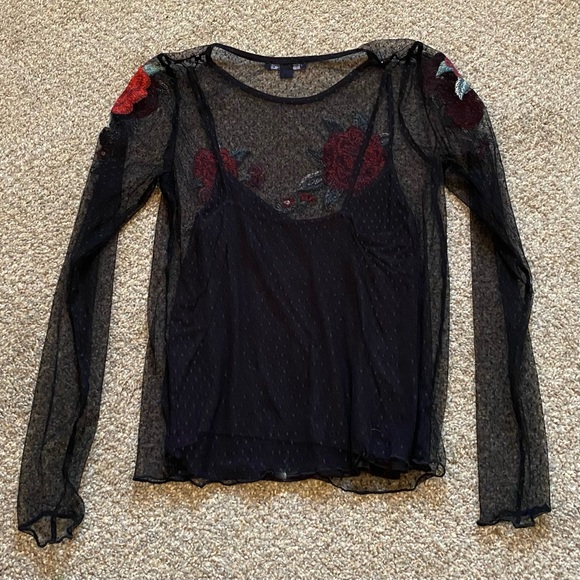 Top - Picture 2 of 3